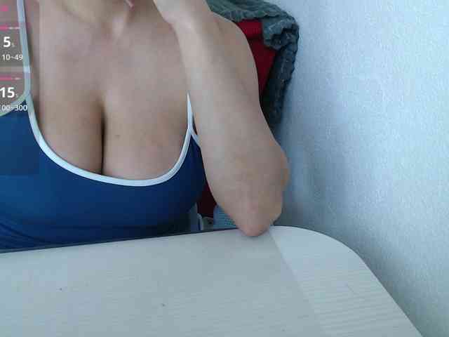 KristinaTitsBest webcam