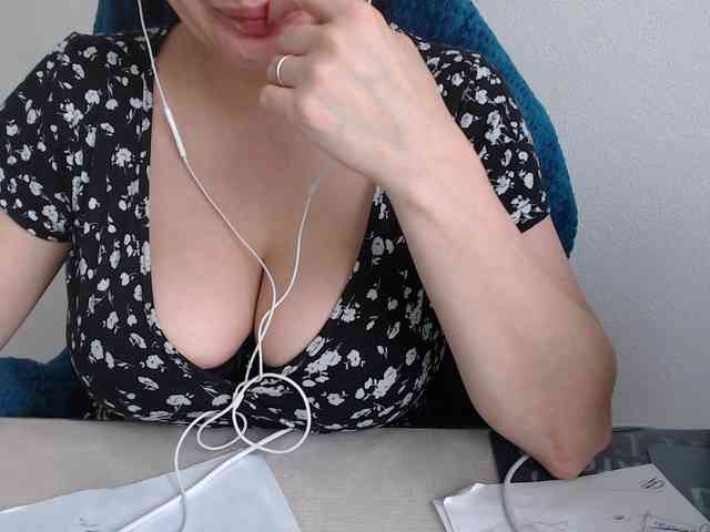 Model: CrazyTitsBest