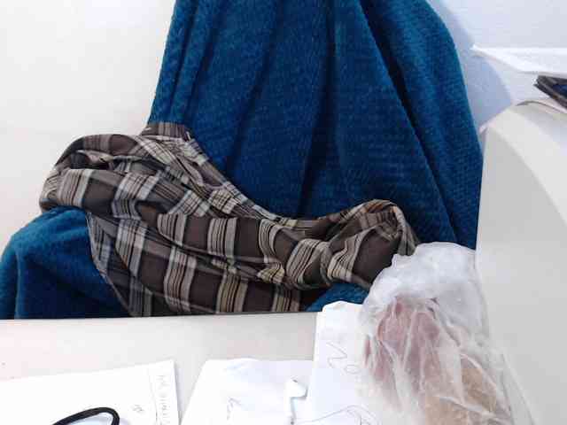 CrazyTitsBest webcam