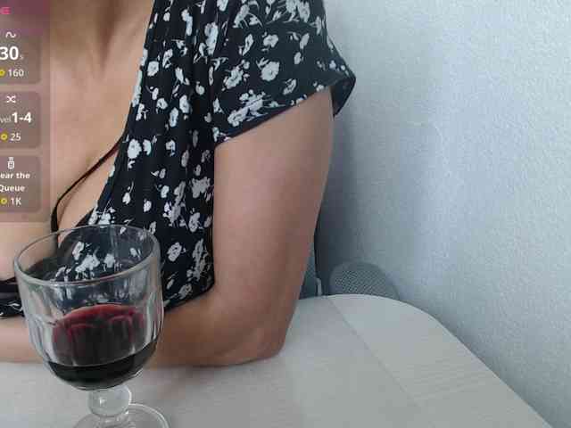 KristinaTitsBest webcam