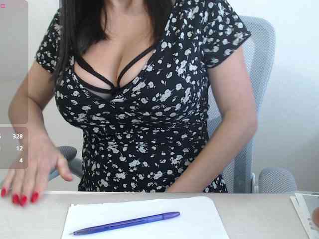 Model: CrazyTitsBest