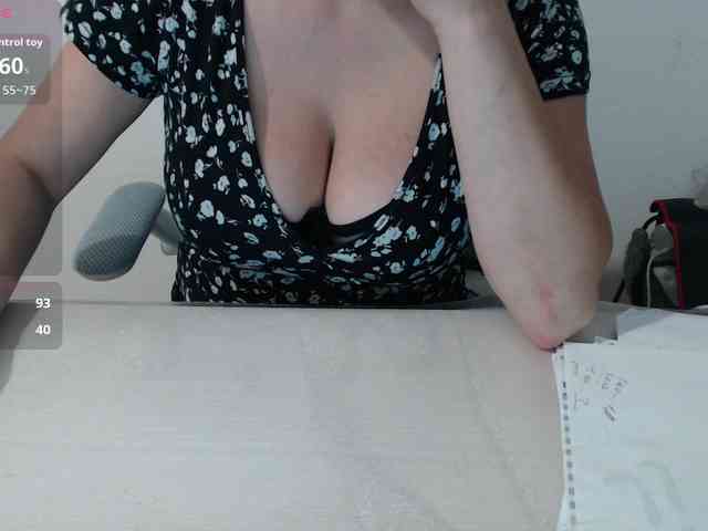 Model: CrazyTitsBest