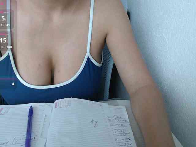 Model: KristinaTitsBest