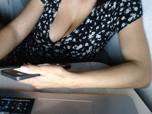 KristinaTitsBest webcam