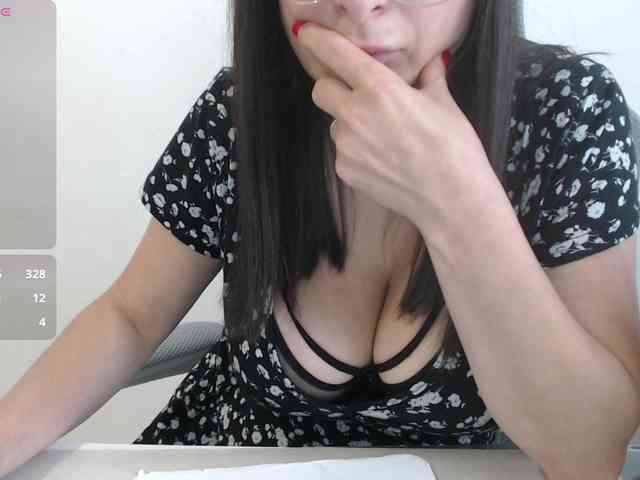 Model: CrazyTitsBest