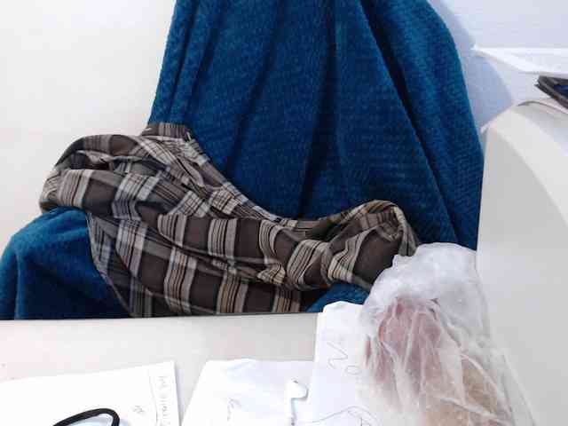 CrazyTitsBest webcam