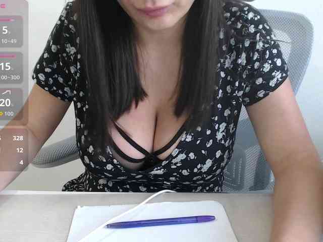 Model: CrazyTitsBest