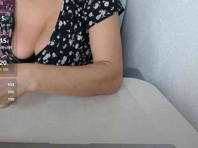 KristinaTitsBest webcam