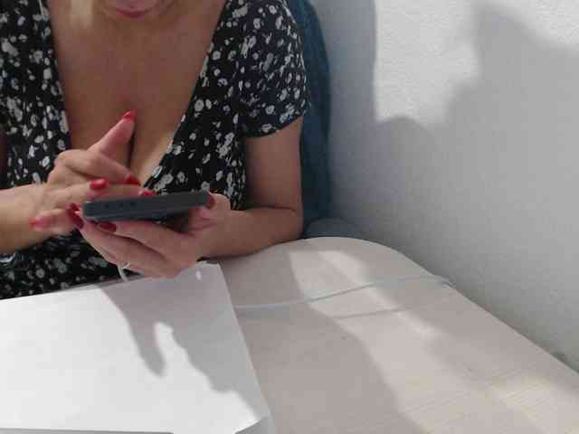 KristinaTitsBest webcam