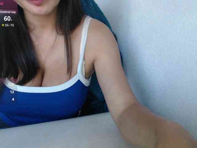 KristinaTitsBest webcam