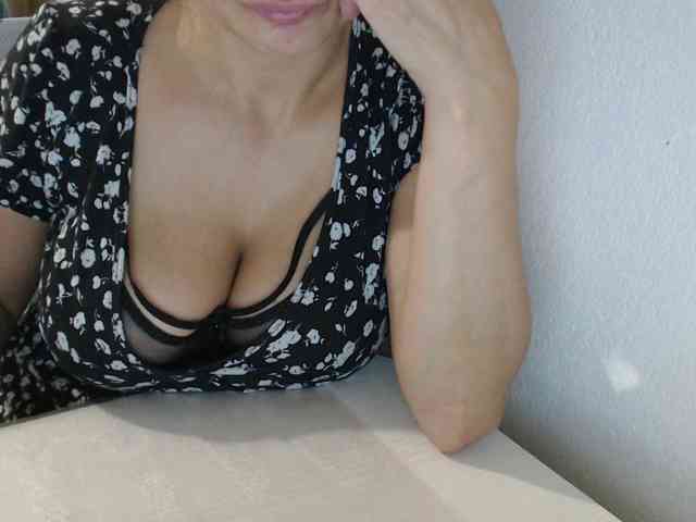 KristinaTitsBest webcam