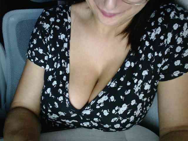 Model: KristinaTitsBest