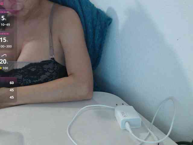 KristinaTitsBest webcam