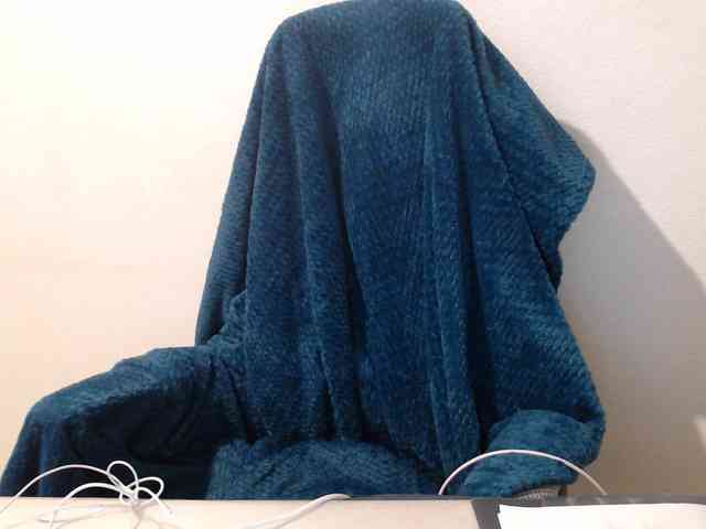 CrazyTitsBest webcam