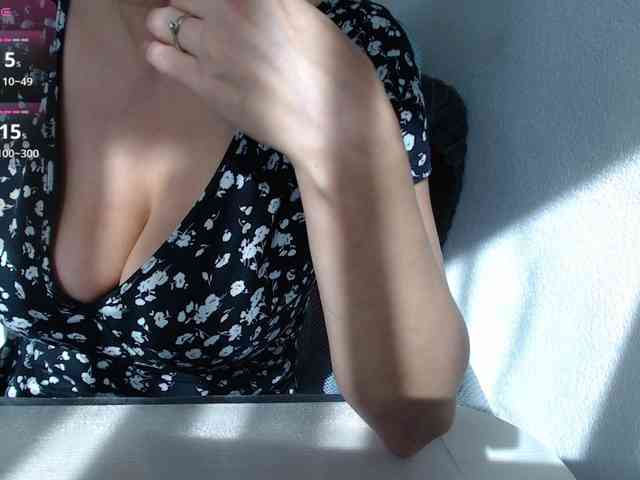 KristinaTitsBest webcam