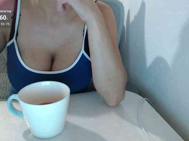 KristinaTitsBest webcam