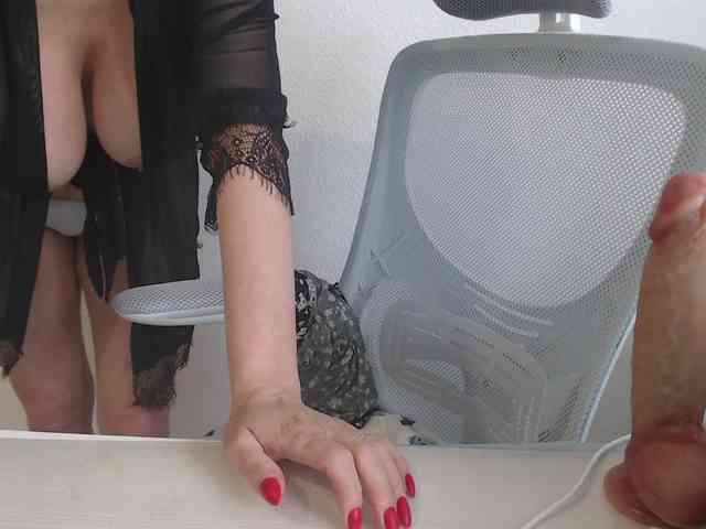 Model: CrazyTitsBest