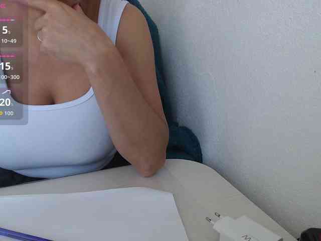 KristinaTitsBest webcam