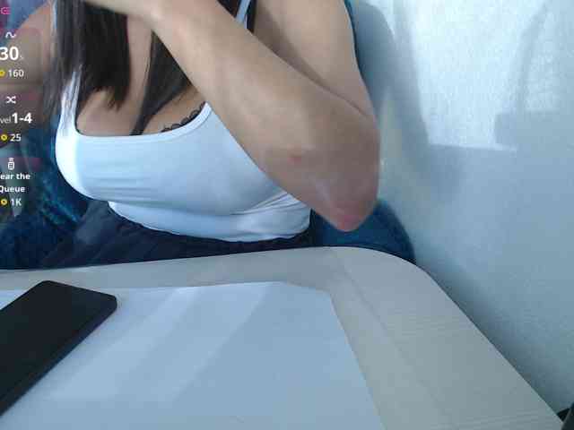 KristinaTitsBest webcam
