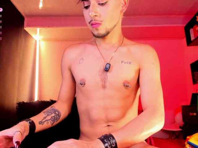 Dominik-eclipsex Sex Cam Show