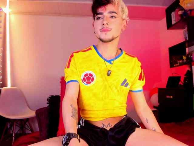 Dominik-eclipsex Sex Cam Show