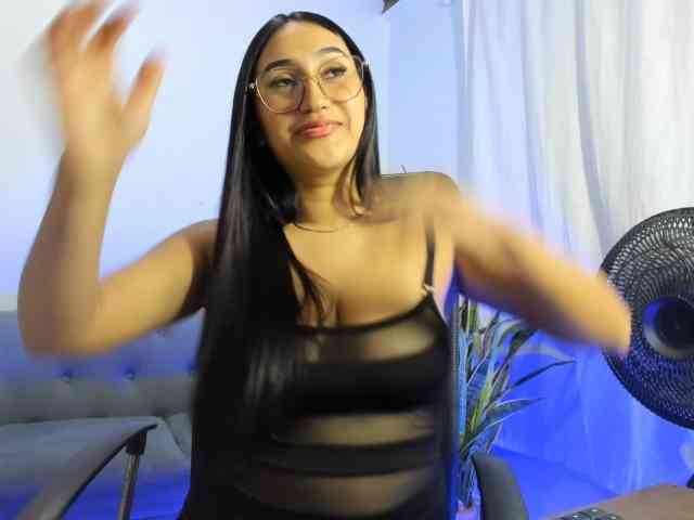 camila-wood