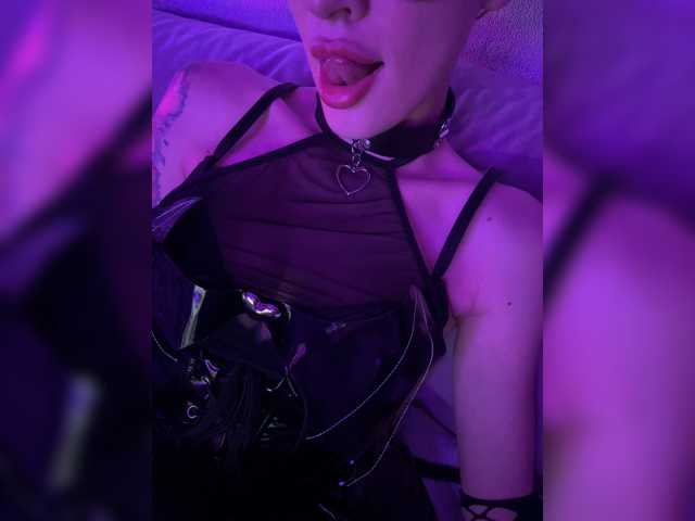 Milena7774 live cam on BongaCams