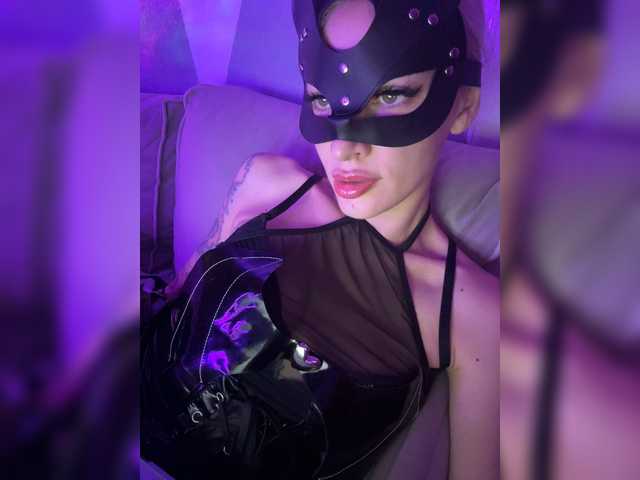 Milena7774 live cam on BongaCams