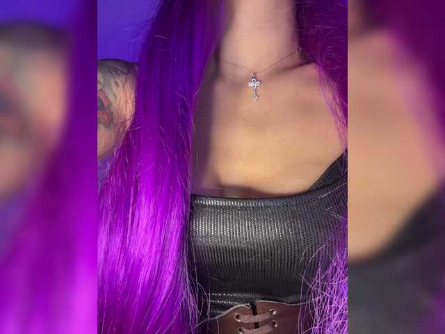 Milena7774 live cam on BongaCams