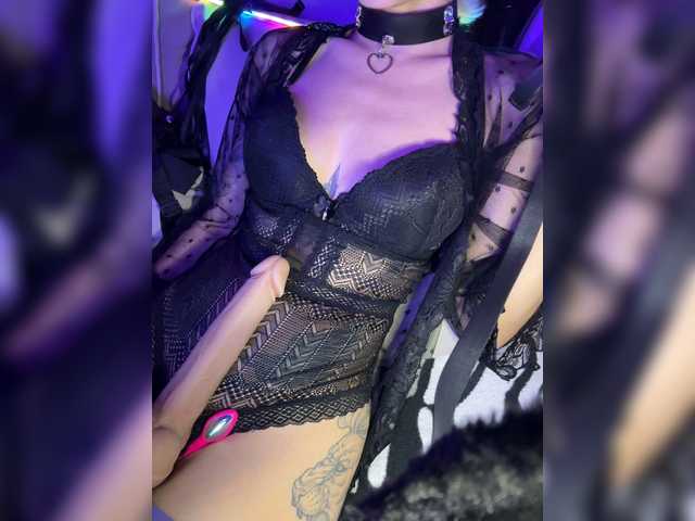 Milena7774 live cam on BongaCams