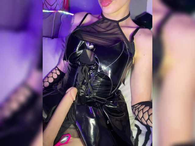 Milena7774 live cam on BongaCams