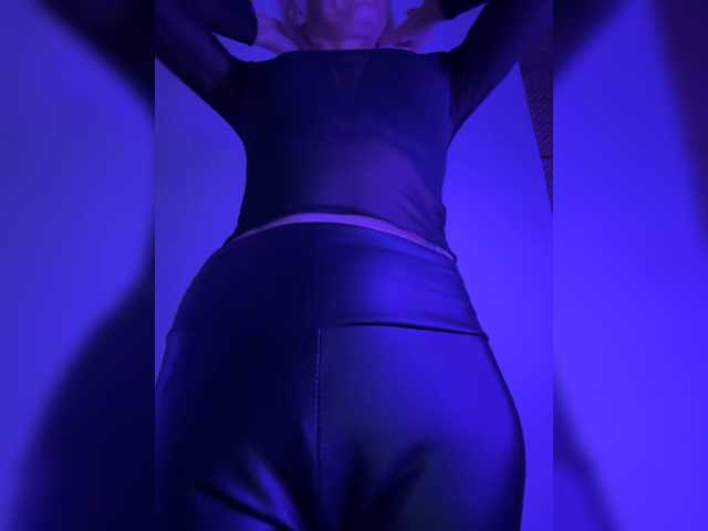 Milena7774 live cam on BongaCams