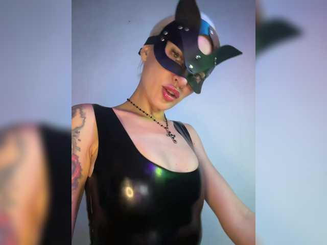 Milena7774 live cam on BongaCams