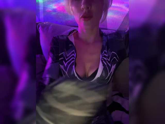 Milena7774 live cam on BongaCams