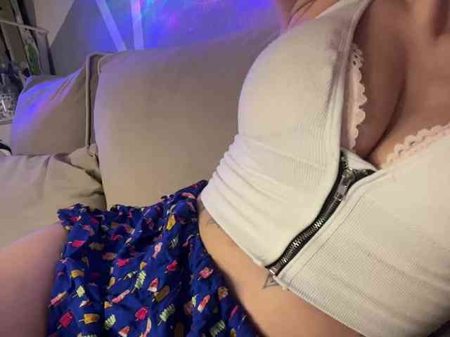 Milena7774 webcam