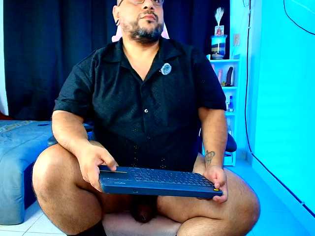 blitzo-bigass