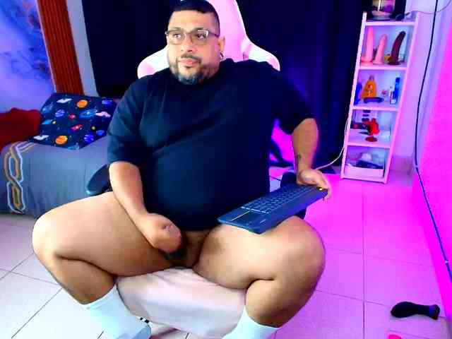 blitzo-bigass
