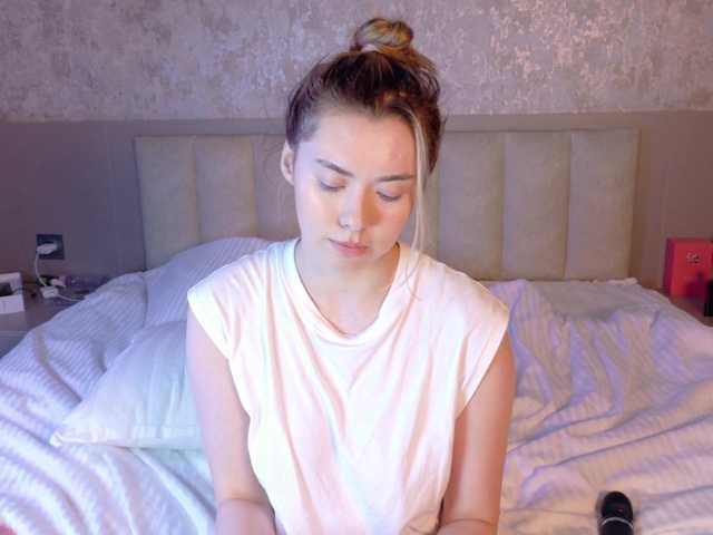 gwenonline live webcam show