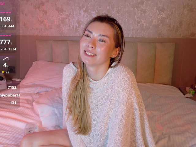 gwenonline live cam on BongaCams