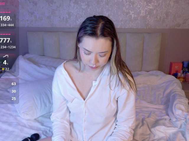 gwenonline live cam preview