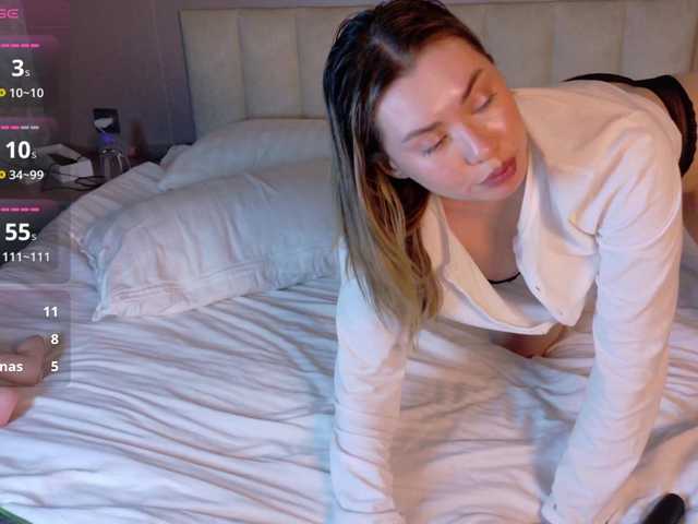 gwenonline live cam on BongaCams