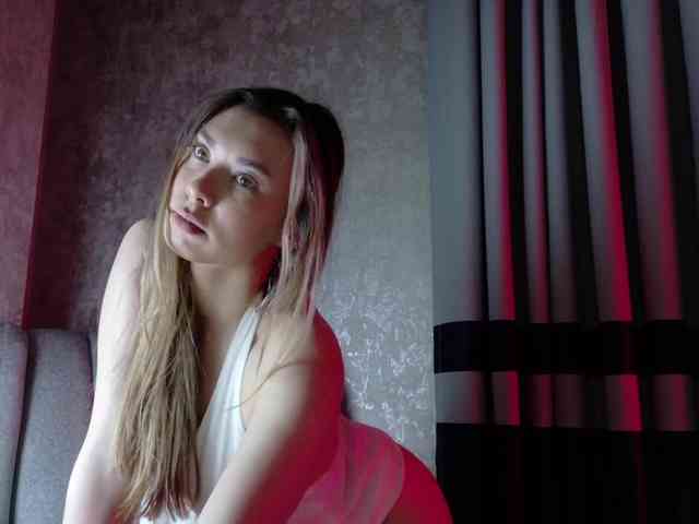 gwenonline webcam