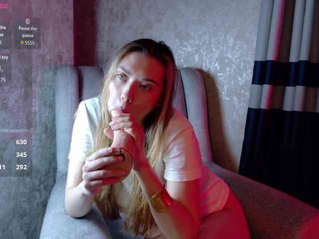gwenonline webcam