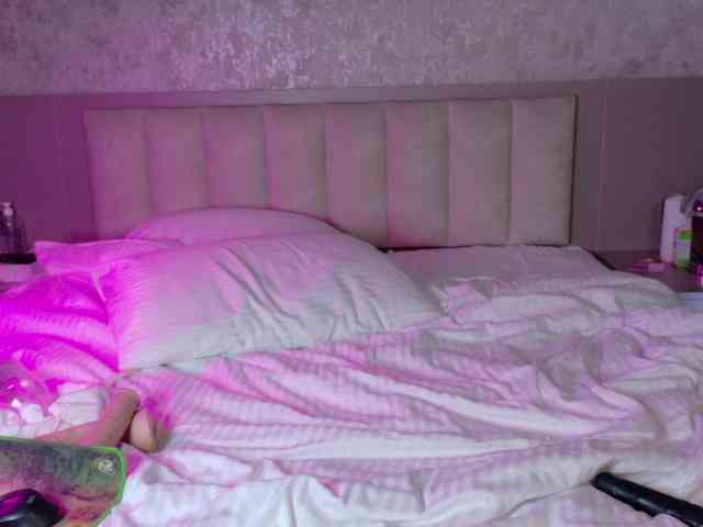 gwenonline webcam