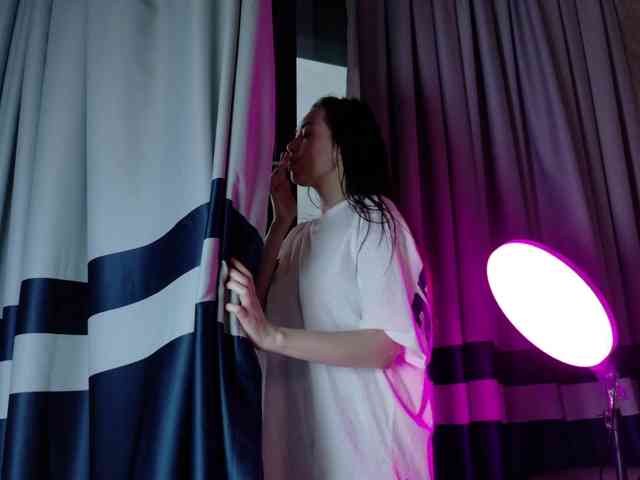 gwenonline webcam
