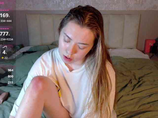 gwenonline webcam