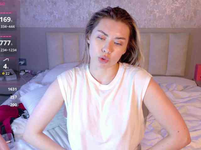 gwenonline webcam