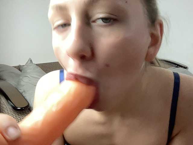 Viktorya3 Live Cam on BongaCams