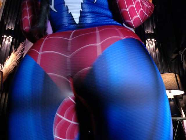 Bootyvero live cam on BongaCams