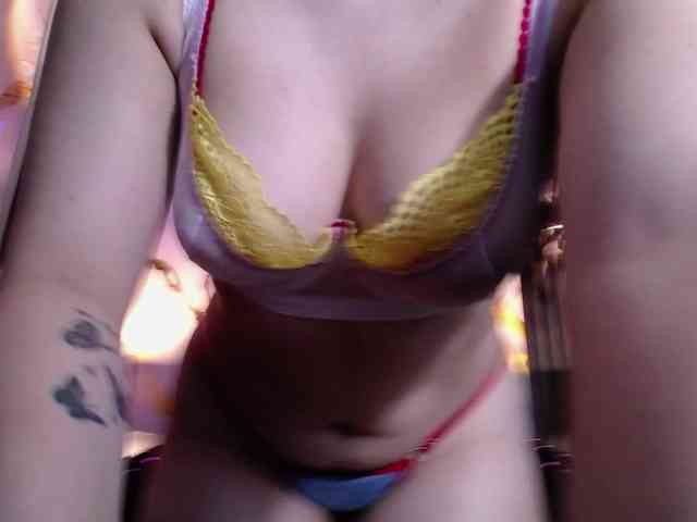 Bootyvero webcam